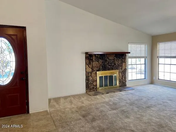 $2,500 | 1543 North La Rosa Drive, Tempe, AZ 85288