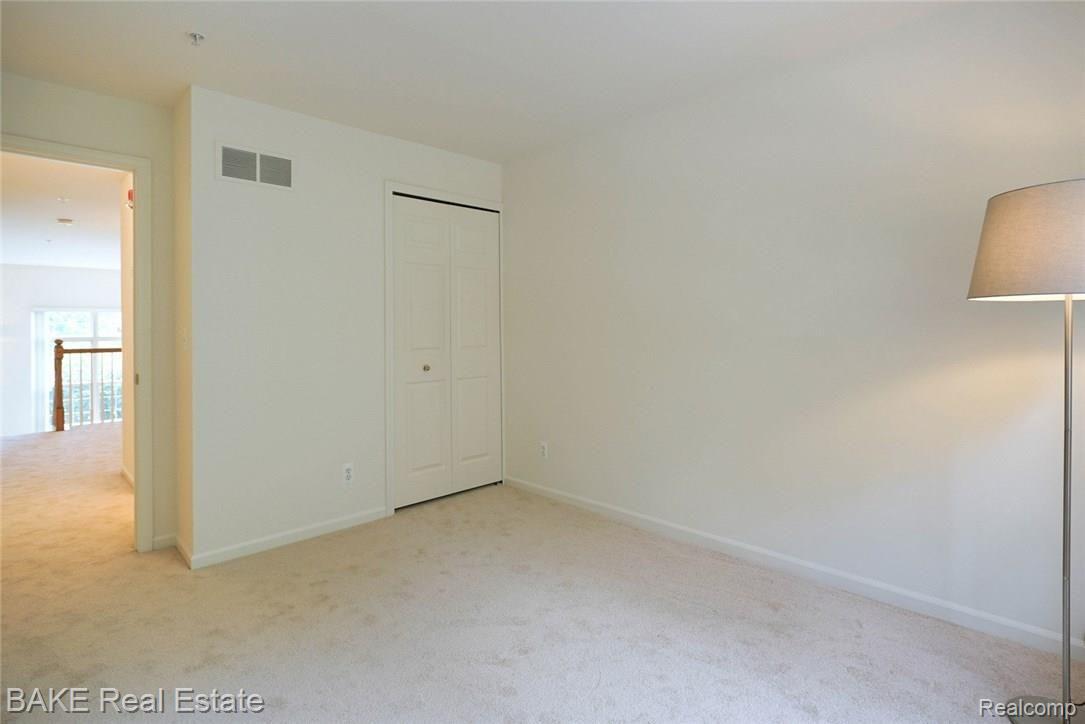 16954 Farmington Road, Unit 25 Livonia, MI 48154 - Photo 16 of 20 2nd Bedroom