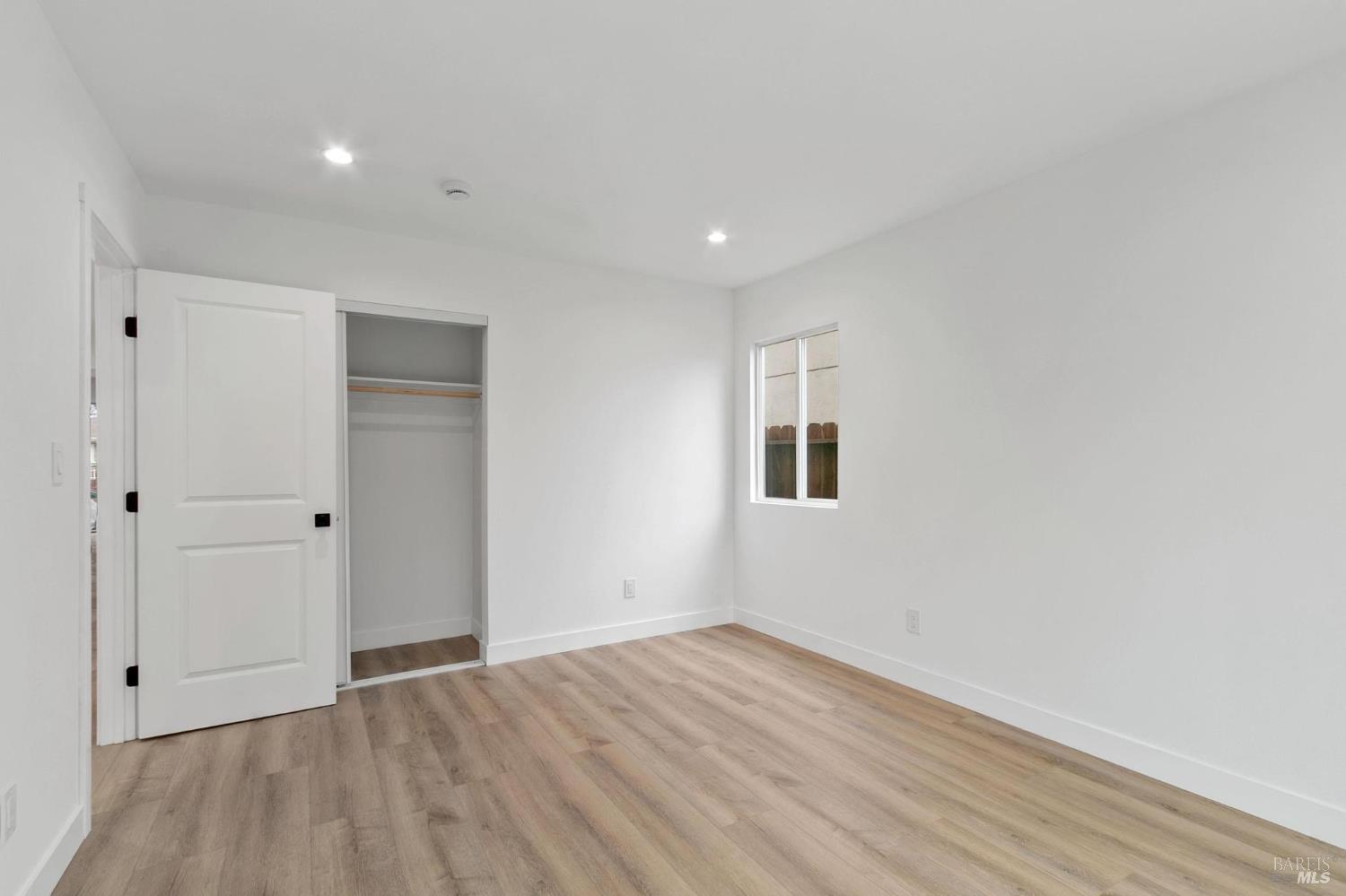 604 Oregon Street Fairfield, CA 94533 - Photo 3 of 25