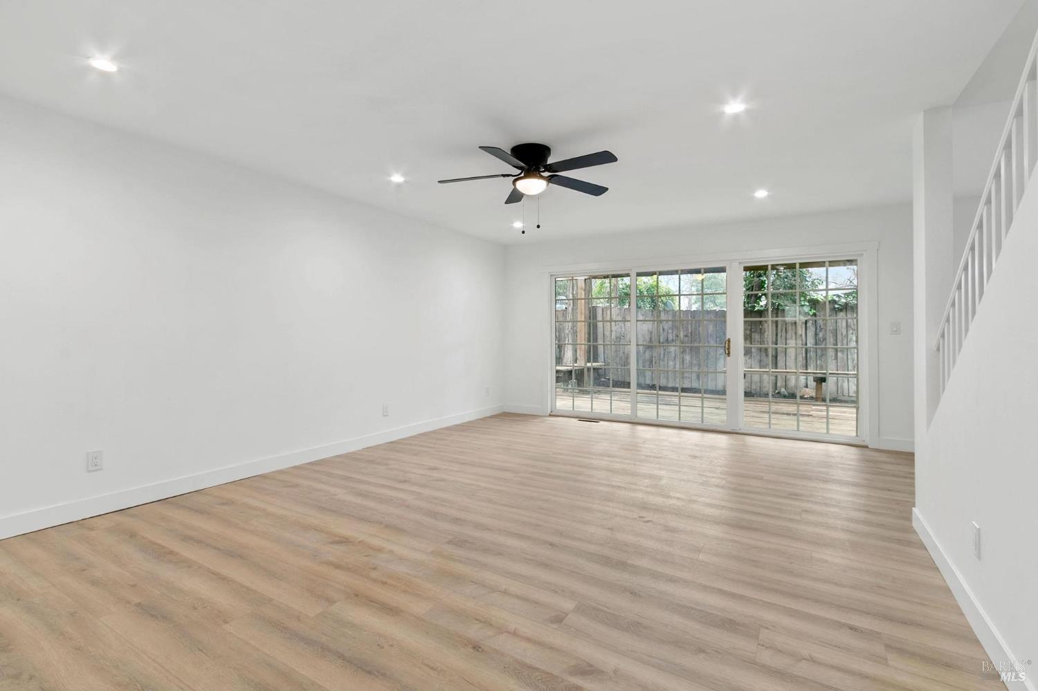 604 Oregon Street Fairfield, CA 94533 - Photo 6 of 25