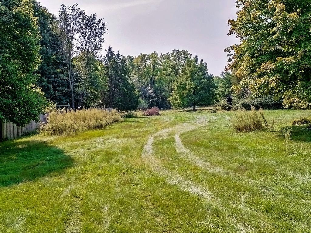 1100 West Lawson Road Bloomington, IN 47404 - Photo 16 of 20 Gallery Image 16