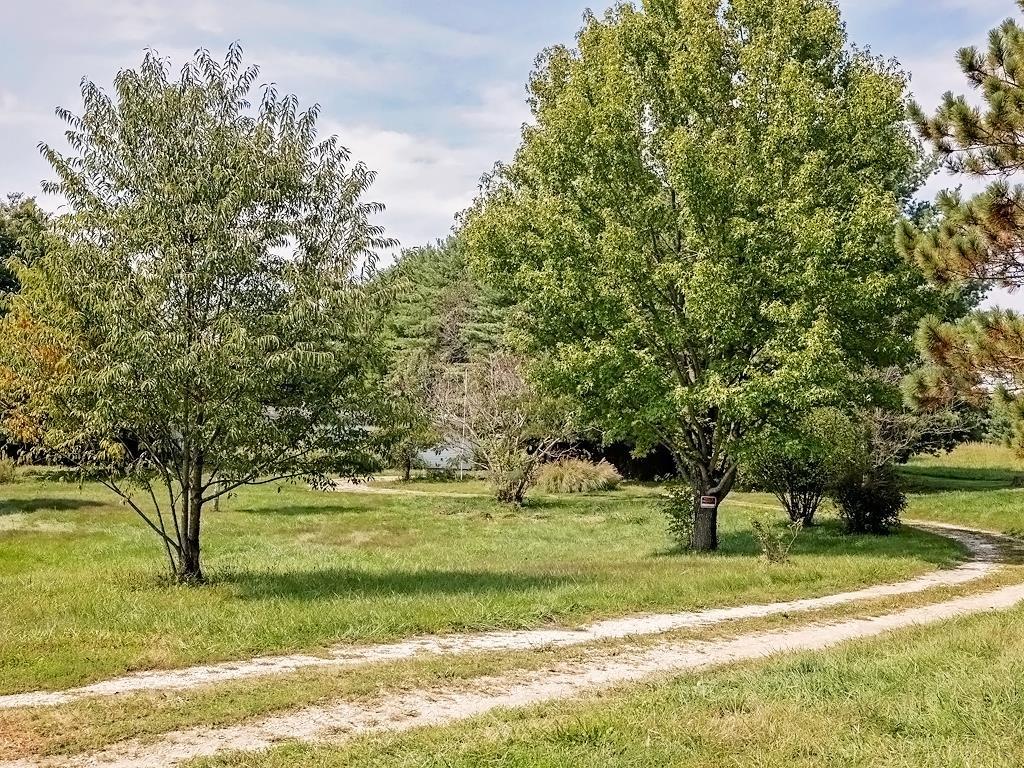 1100 West Lawson Road Bloomington, IN 47404 - Photo 2 of 20 Gallery Image 2