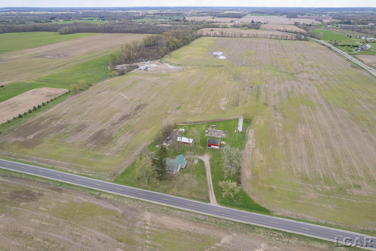 7905 Burton Road Adrian, MI 49221 - Photo 11 of 37