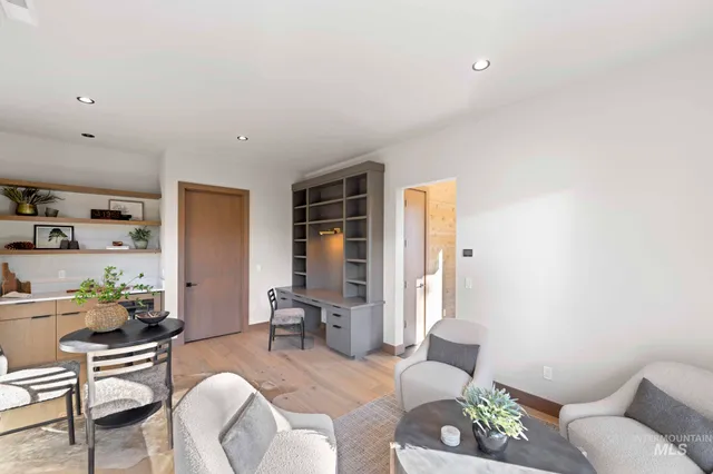 $2,100,000 | 1201 South Samson Trail, McCall, ID 83638