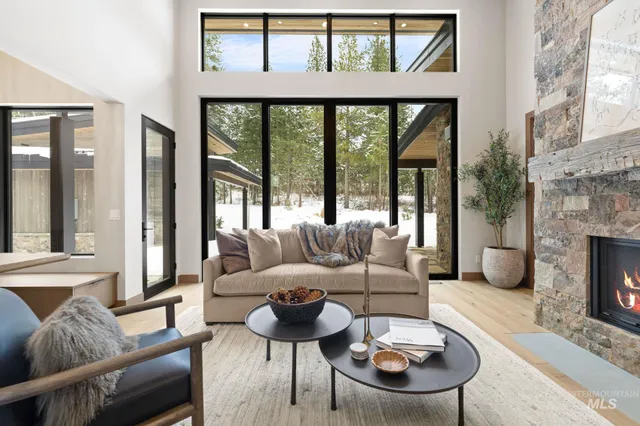 $2,100,000 | 1201 South Samson Trail, McCall, ID 83638