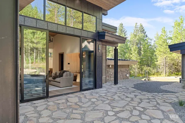 $2,100,000 | 1201 South Samson Trail, McCall, ID 83638