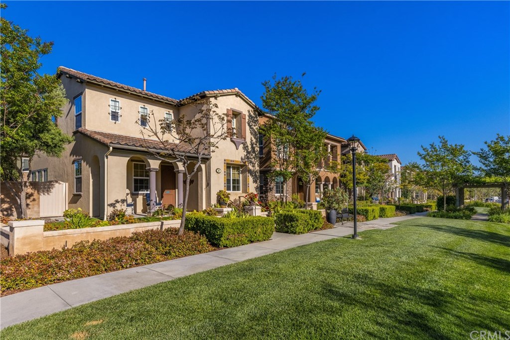 32 Rincon Way Aliso Viejo, CA 92656 - Photo 8 of 64