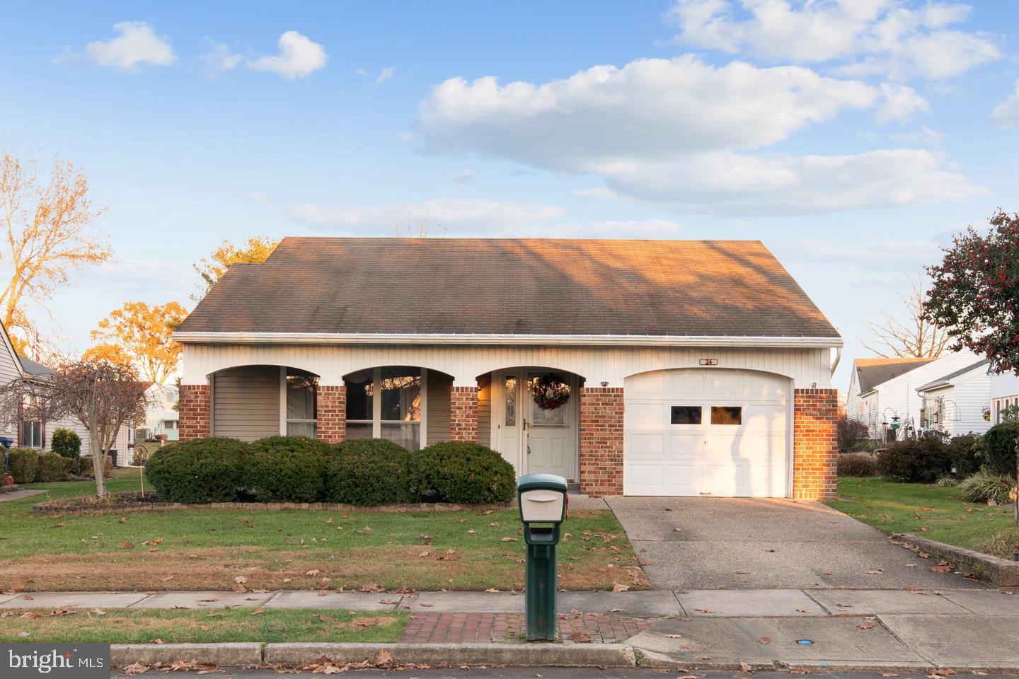 24 Dunstable Road Southampton, NJ 08088 - Photo 1 of 24 Gallery Image 1