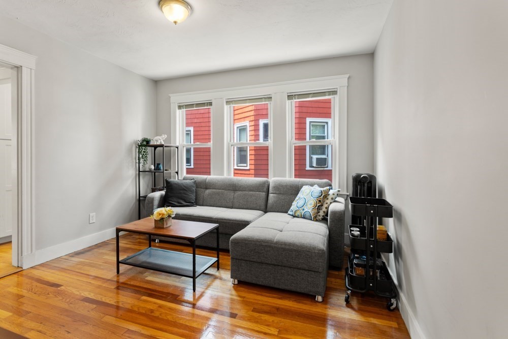 9 Bailey Street, Unit 2 Boston, MA 02124 - Photo 10 of 29