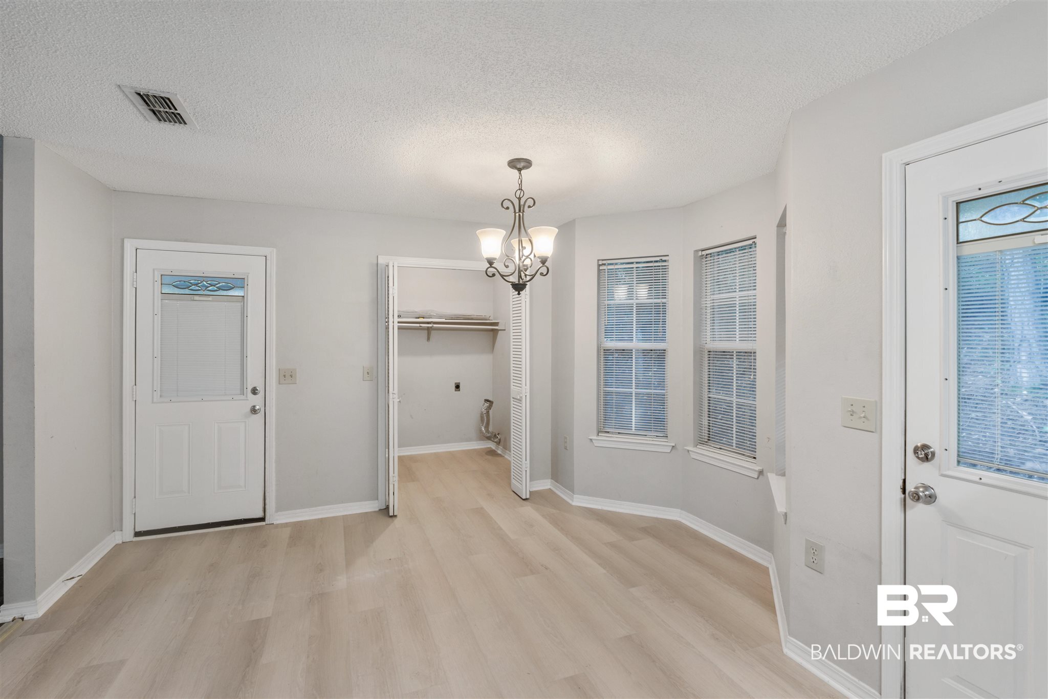 260 Montclair Loop Daphne, AL 36526 - Photo 11 of 26