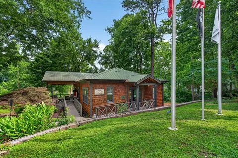 $349,999 | 130 Chestnut Street, Roswell, GA 30075
