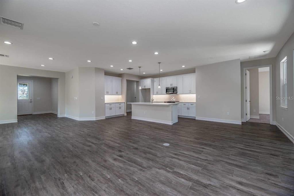 1925 Northwest 79th Loop Ocala, FL 34475 - Photo 5 of 10