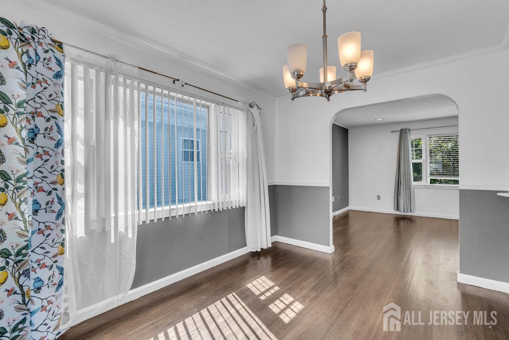 46 3rd Street Fords, NJ 08863 - Photo 11 of 44