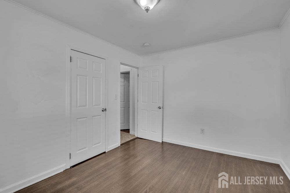 46 3rd Street Fords, NJ 08863 - Photo 18 of 44