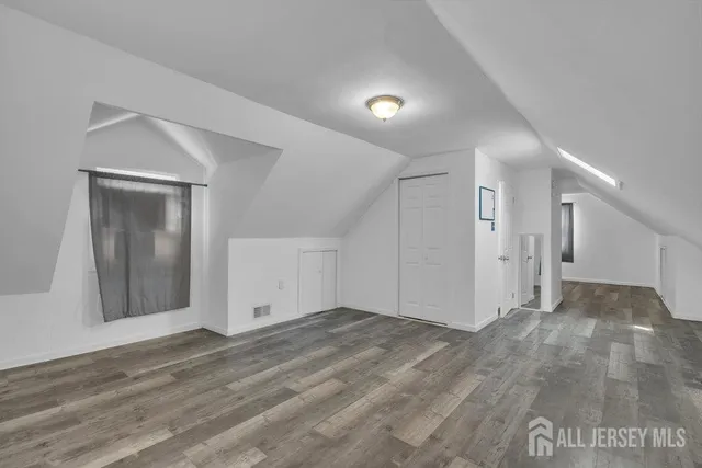 $530,000 | 46 3rd Street, Fords, NJ 08863