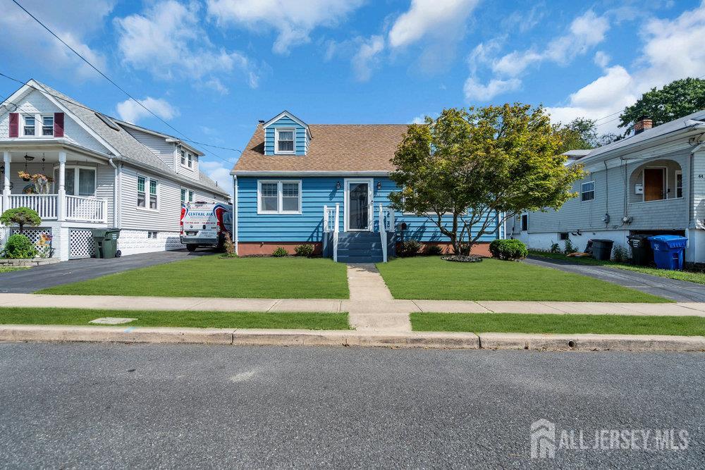 46 3rd Street Fords, NJ 08863 - Photo 37 of 44