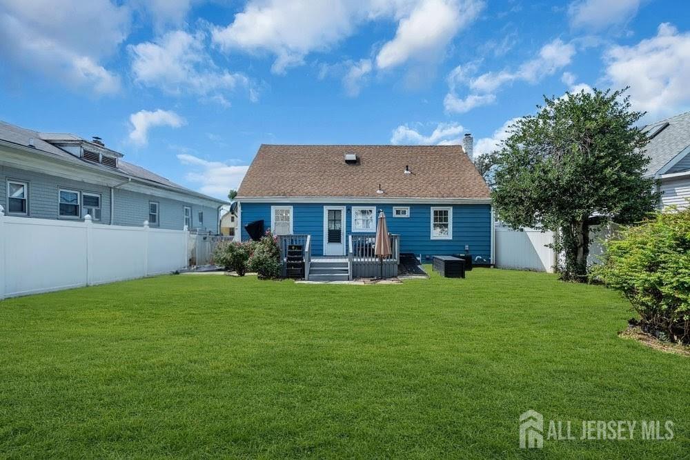 46 3rd Street Fords, NJ 08863 - Photo 41 of 44