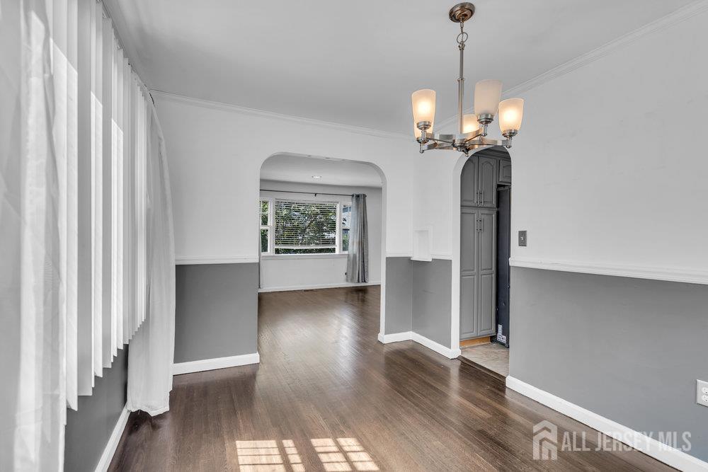 46 3rd Street Fords, NJ 08863 - Photo 8 of 44