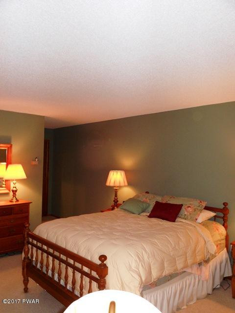 309 Maple Ridge Drive Hawley, PA 18428 - Photo 20 of 43 DSCN1725