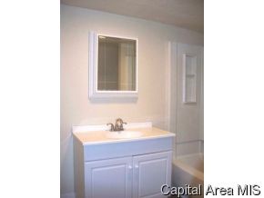 1521 South 8th Street Springfield, IL 62703 - Photo 10 of 12