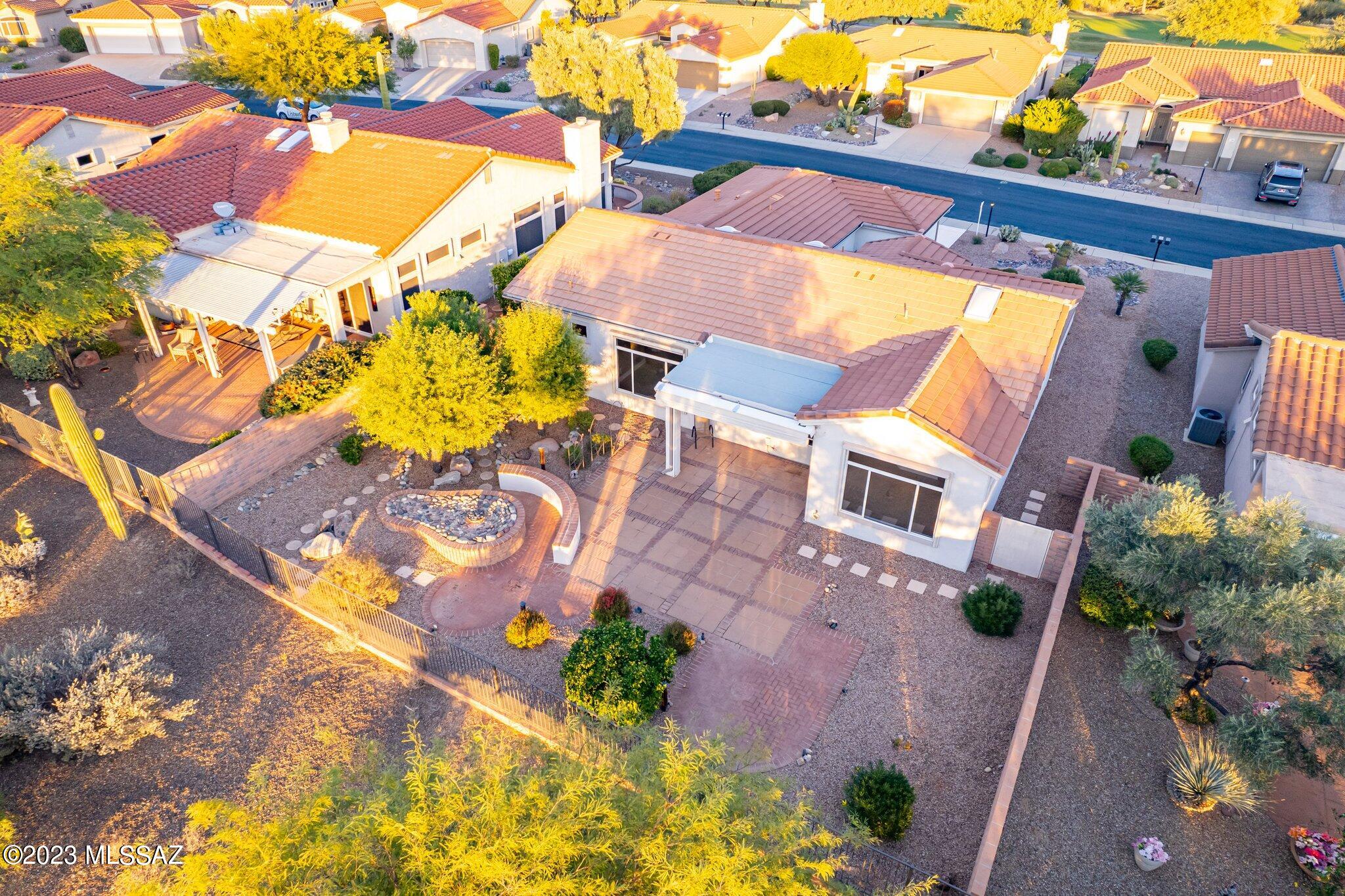 13611 North Pima Spring Way Oro Valley, AZ 85755 - Photo 4 of 49