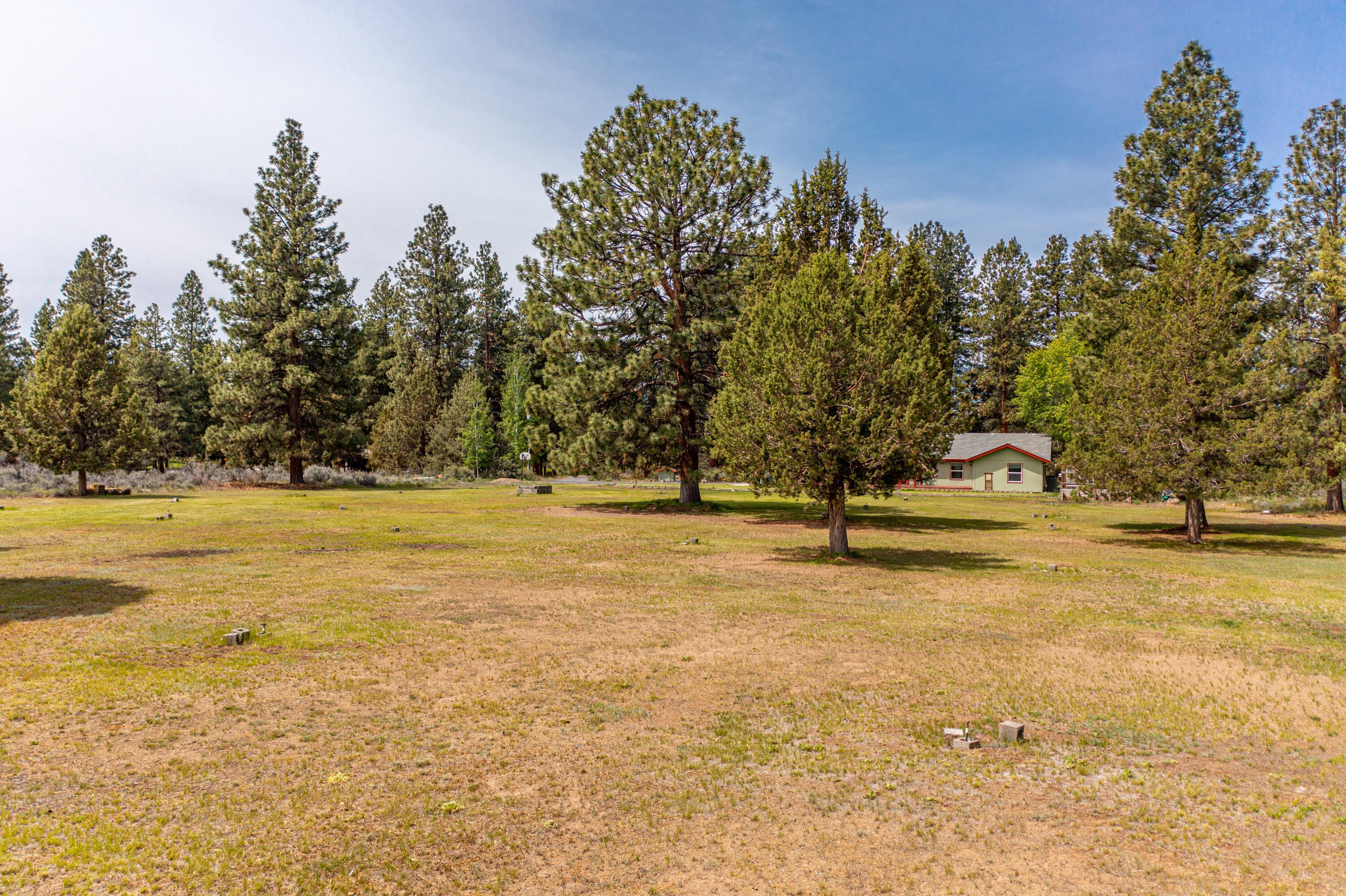 60518 Billadeau Road Bend, OR 97702 - Photo 40 of 57 67