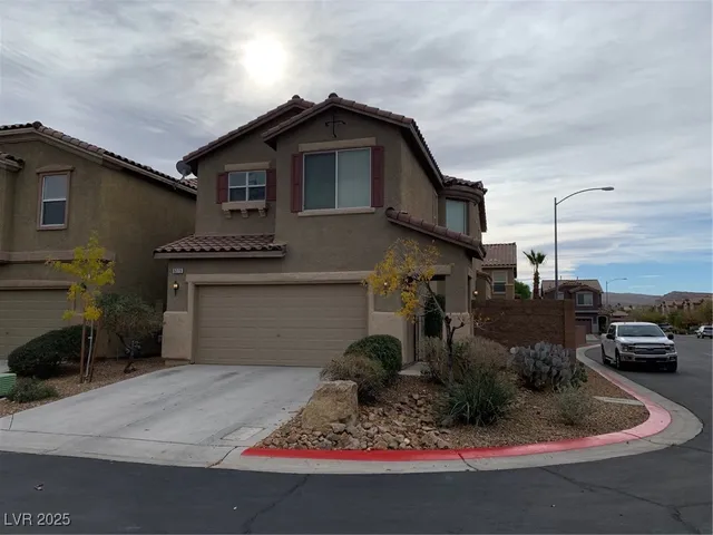 $1,950 | 9279 Sterling Hill Avenue, Las Vegas, NV 89148