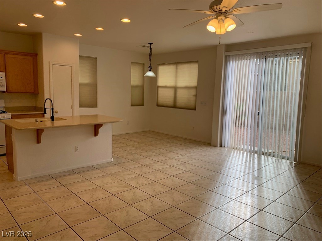 9279 Sterling Hill Avenue Las Vegas, NV 89148 - Photo 7 of 23