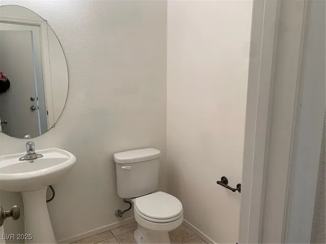 $1,950 | 9279 Sterling Hill Avenue, Las Vegas, NV 89148