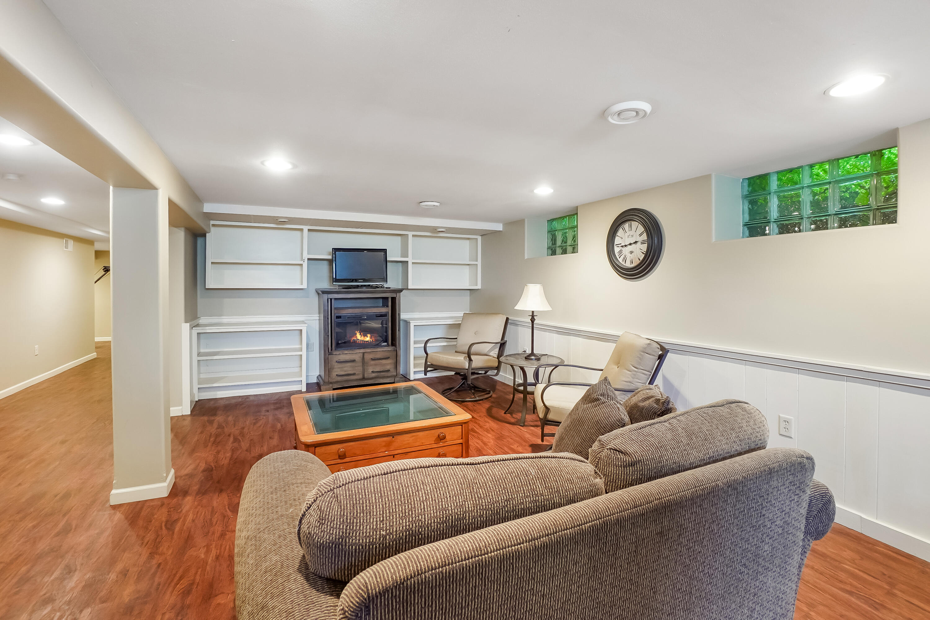 12800 Elmwood Road Elm Grove, WI 53122 - Photo 29 of 41 Rec Room