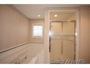 16 Cabin Smoke Trail Springfield, IL 62707 - Photo 13 of 19 Gallery Image 13