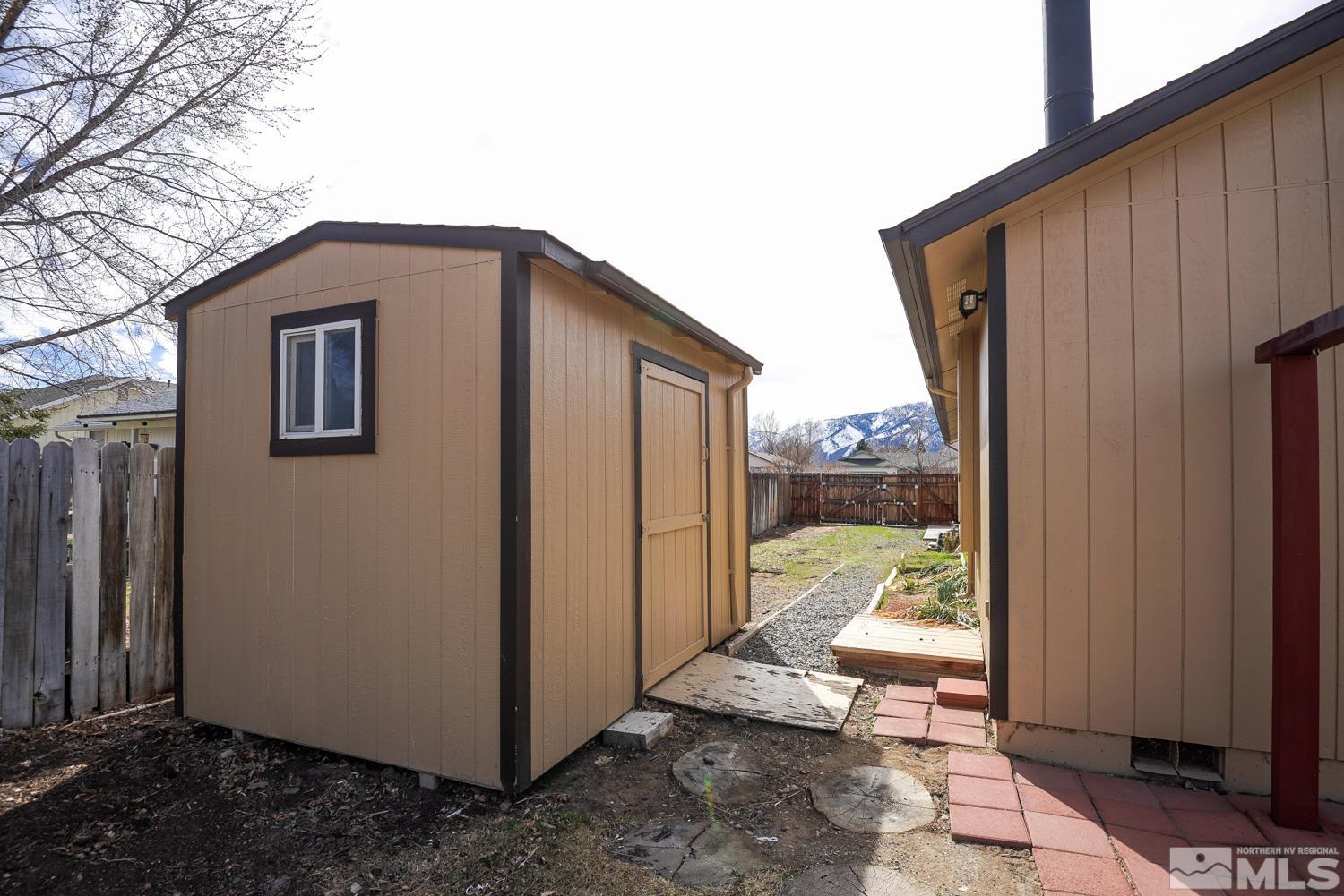 1346 Leonard Road Gardnerville, NV 89460 - Photo 9 of 38 Photo 9