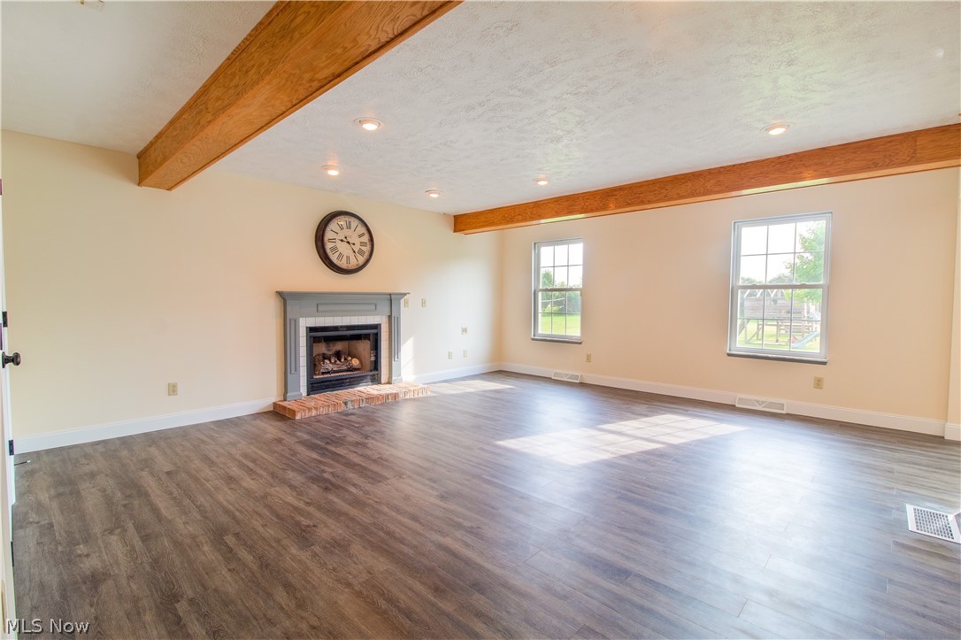 697 Wood Ridge Road Geneva, OH 44041 - Photo 10 of 31
