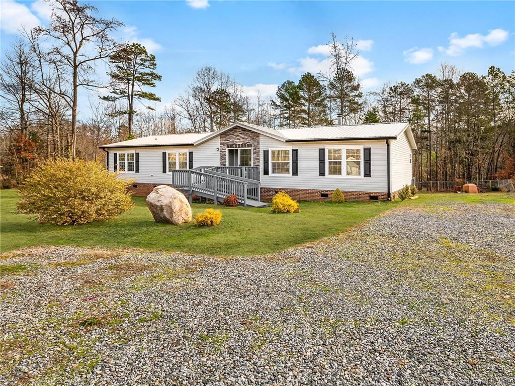 409 Helton Road Cherryville, NC 28021 - Photo 11 of 41 Gallery Image 11