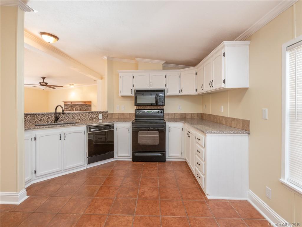 409 Helton Road Cherryville, NC 28021 - Photo 5 of 41 Gallery Image 5