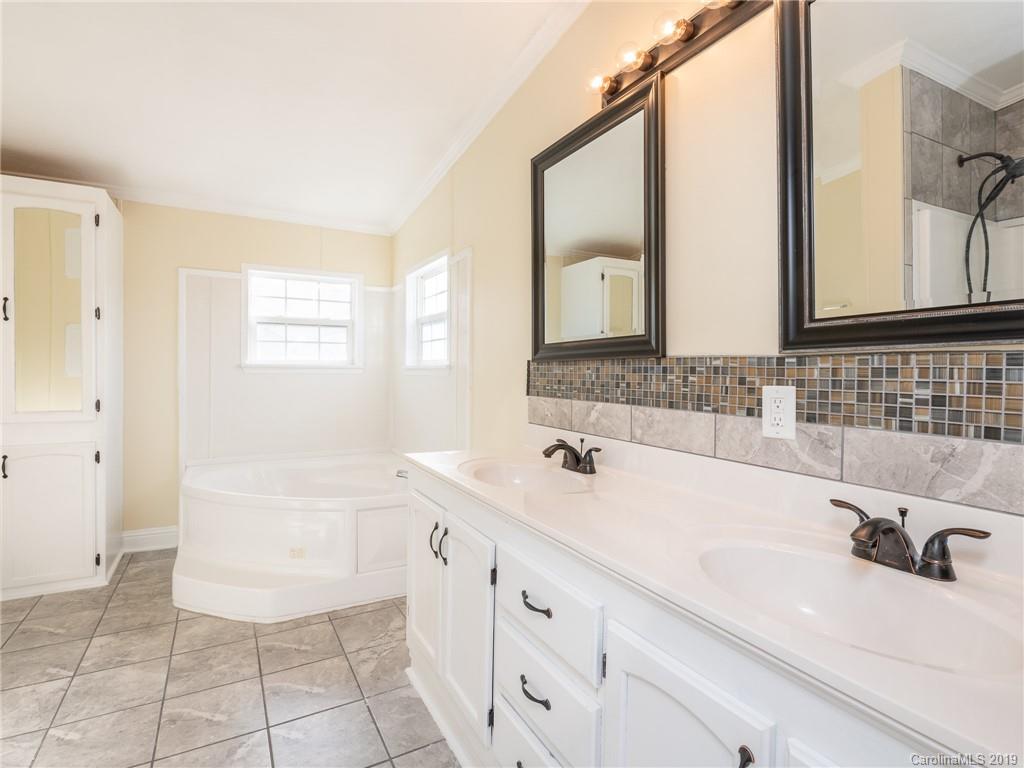 409 Helton Road Cherryville, NC 28021 - Photo 7 of 41 Gallery Image 7