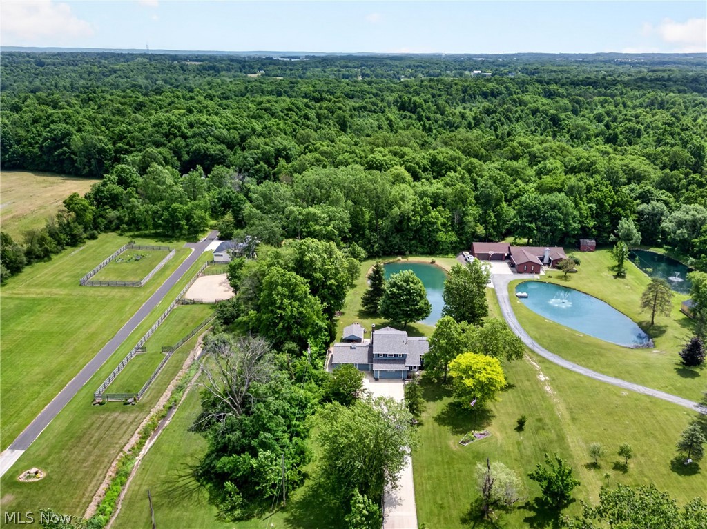 5329 Lance Road Medina, OH 44256 - Photo 7 of 47