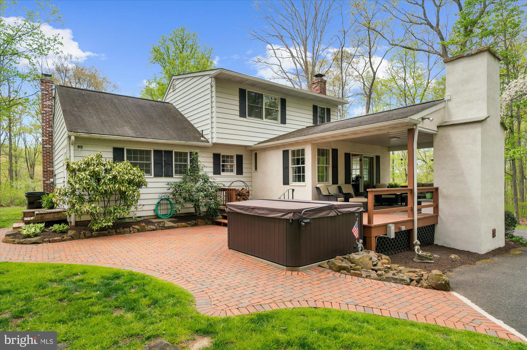 2942 Baas Road Green Lane, PA 18054 - Photo 10 of 48 Gallery Image 10