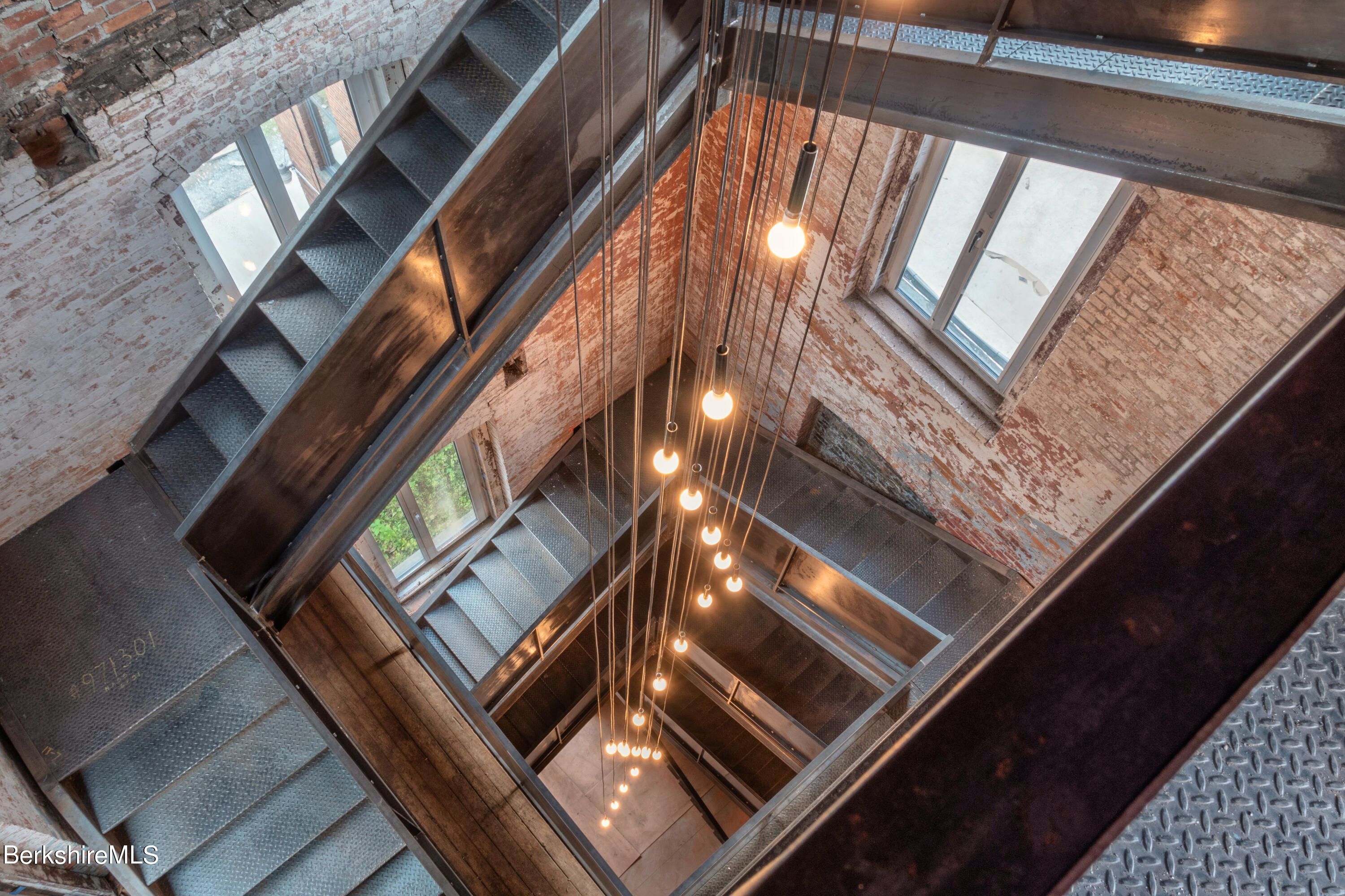 520 State Road, Unit 305 North Adams, MA 01247 - Photo 17 of 27 a view of an outdoor space