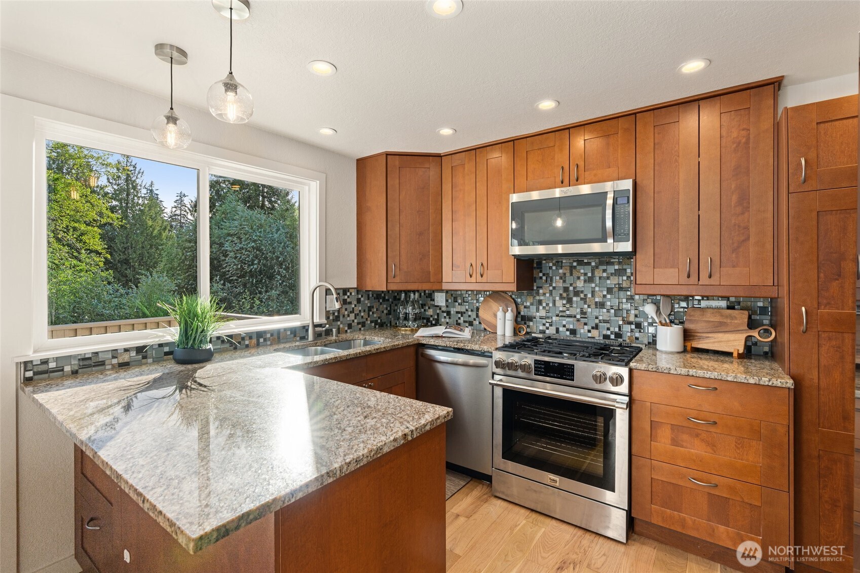 16910 22nd Avenue Southeast Bothell, WA 98012 - Photo 4 of 35