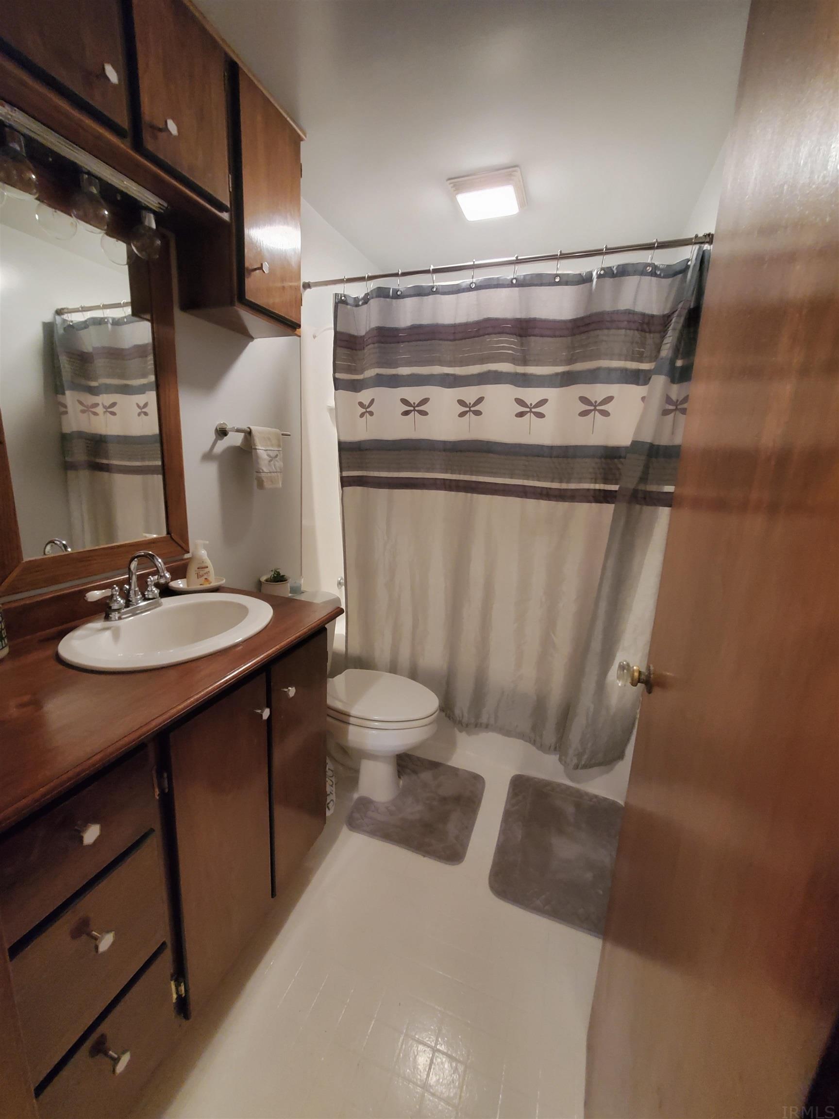 710 South Hadley Road Fort Wayne, IN 46804 - Photo 14 of 19