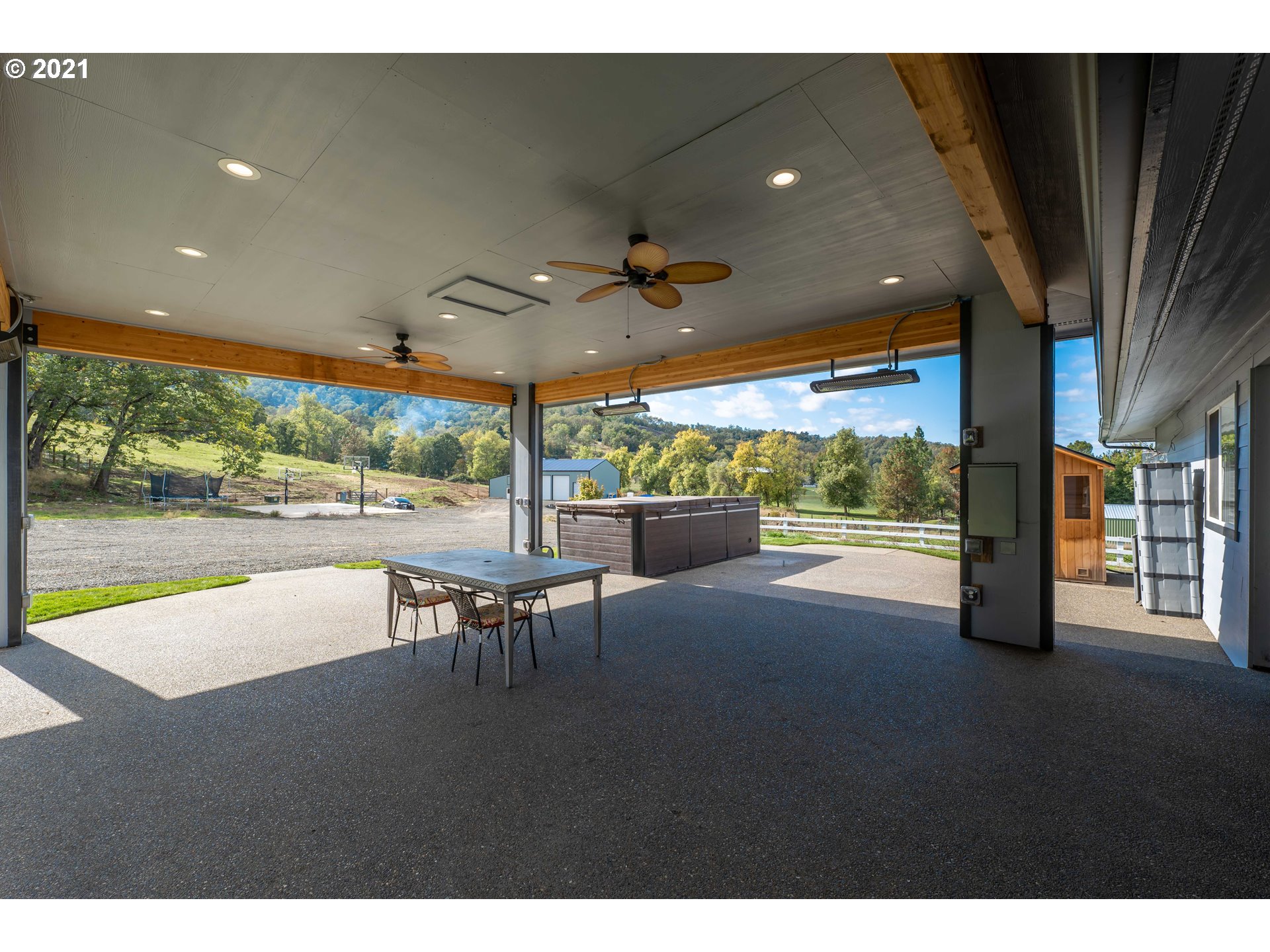 719 Glengary Loop Road Roseburg, OR 97470 - Photo 22 of 29 Gallery Image 22