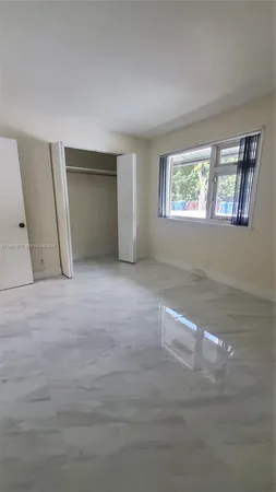 $2,200 | 2638 Taylor Street, Unit B2, Hollywood, FL 33020