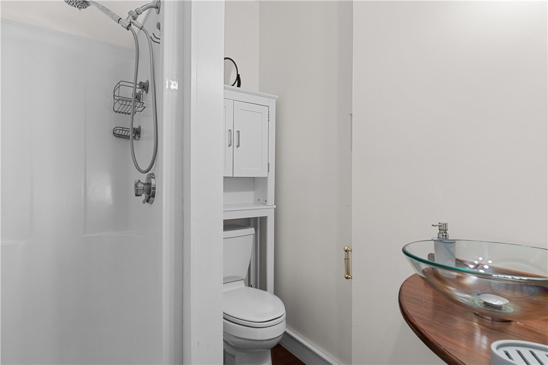36 Connection Street Newport, RI 02840 - Photo 14 of 49 Gallery Image 14