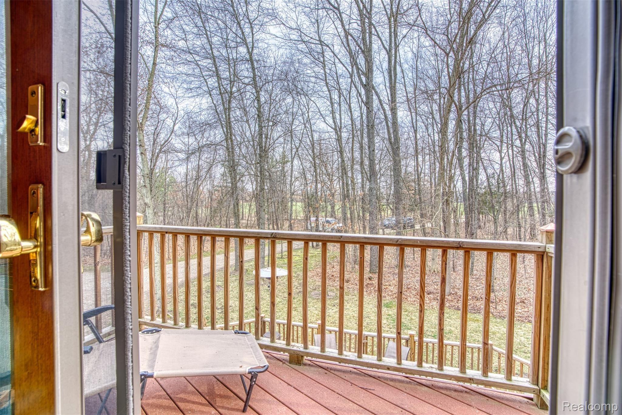 7341 Hogan Road Fenton, MI 48430 - Photo 37 of 47 DSC02550_27.jpg