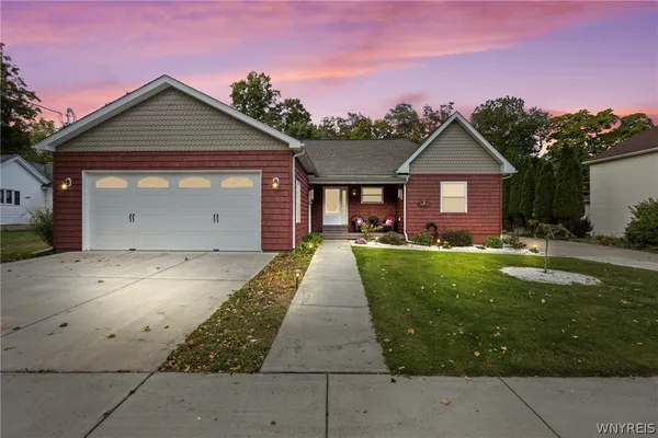 $429,900 | 41 Liberty Street, Pomfret, NY 14063