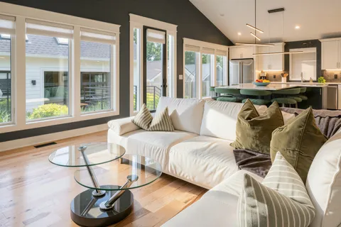$1,895,000 | 1806 5th Avenue North, Nashville, TN 37208