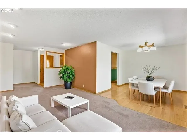 $469,999 | 376 49th State Loop, Springfield, OR 97478