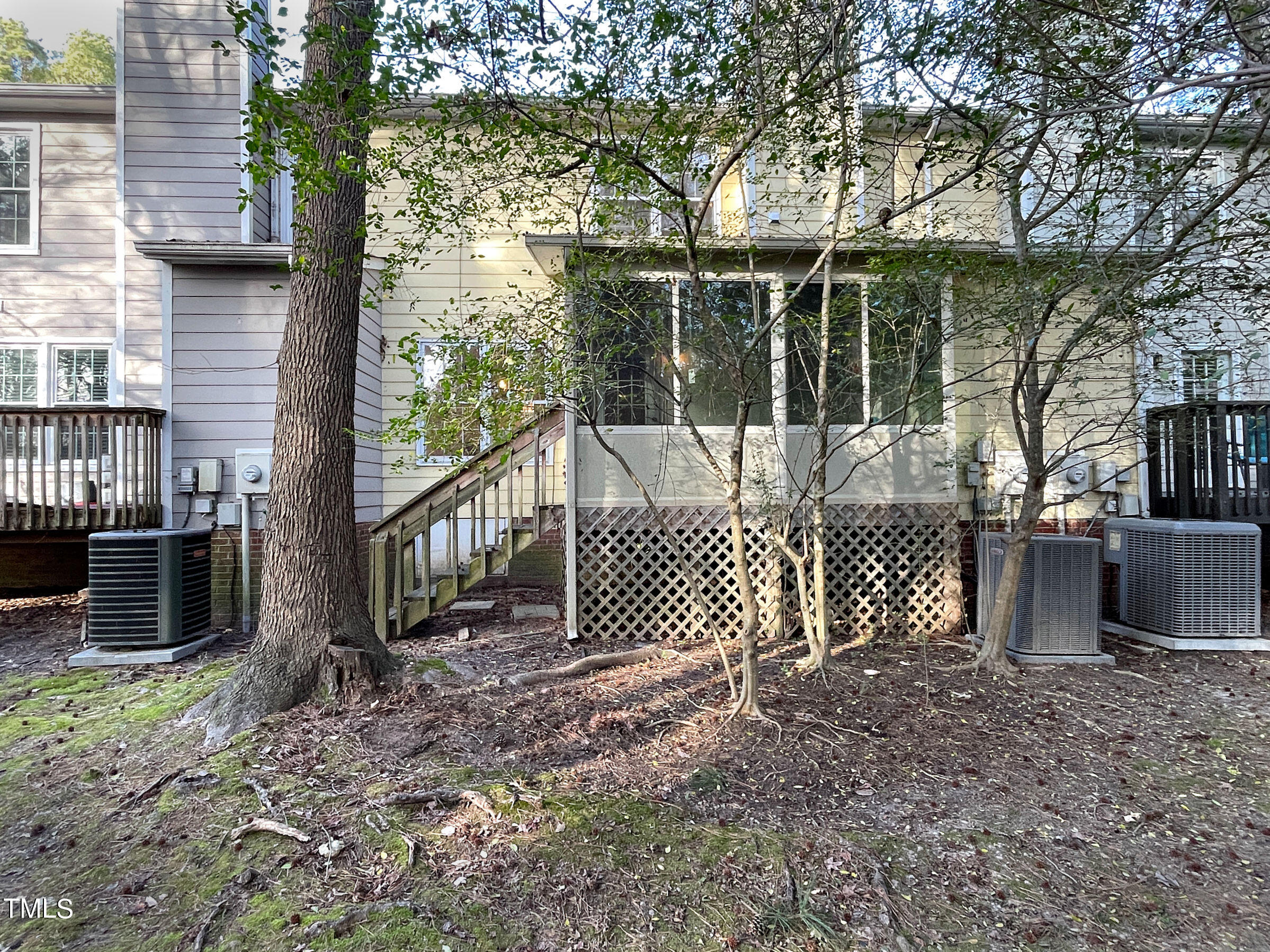 217 Wetherburn Lane Raleigh, NC 27615 - Photo 24 of 27 20240217_211425200_iOS