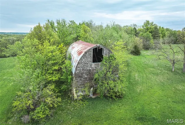 $552,000 | 1457 Cr1225, Huntsville, MO 65259